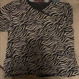 Cherokee Infinity Scrub Top